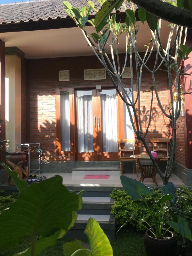 Semara Teges House Apartamento Ubud Exterior foto
